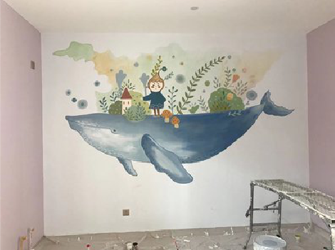 井研手绘墙的特点及优势。